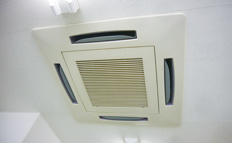 青森県南津軽郡大鰐町歯科医院の室内機