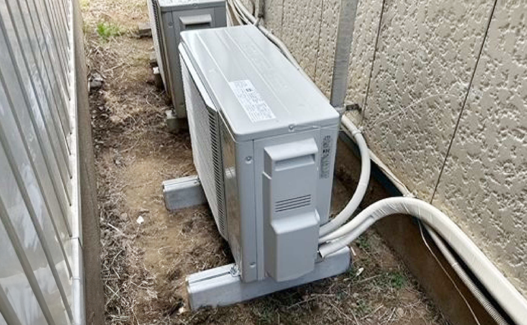 東京都町田市 事務所 設置事例の室外機