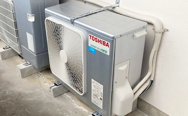 沖縄県:工場 室外機（耐塩害及びヤモリガード仕様）