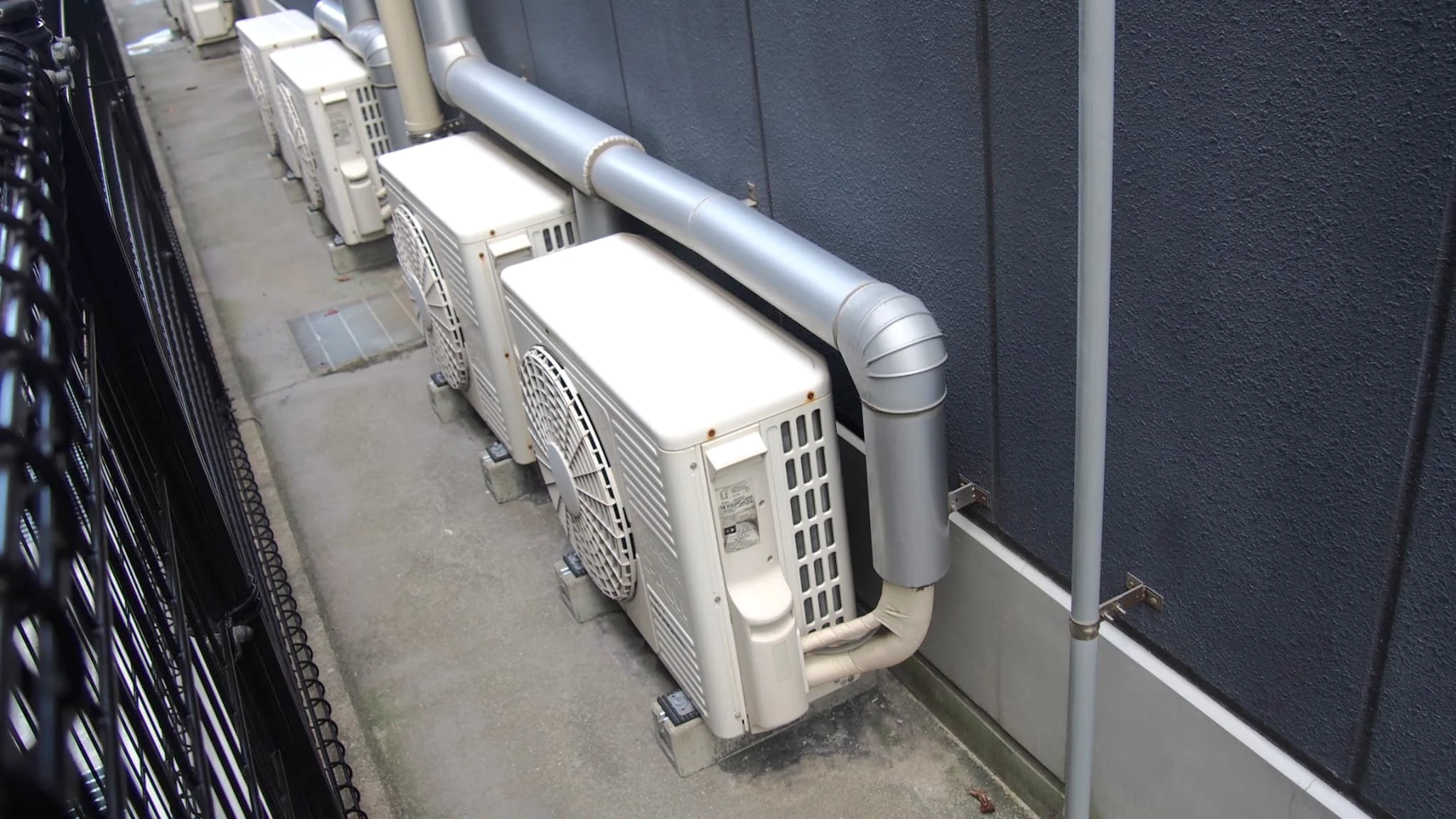 室外機全体の写真