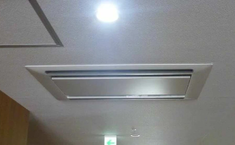 宮崎県延岡市 老人ホーム廊下・厨房・居室等 の室内機
