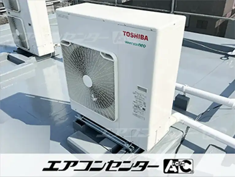 塾教室 エアコン設置後の室外機