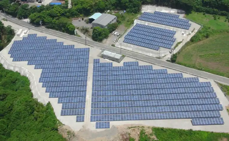 ミタルダ・イクシア 枕崎サザンの太陽光発電設備 写真1