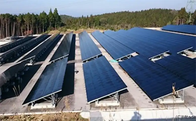 ミタルダ・イクシア 菱刈二号の太陽光発電設備 写真1