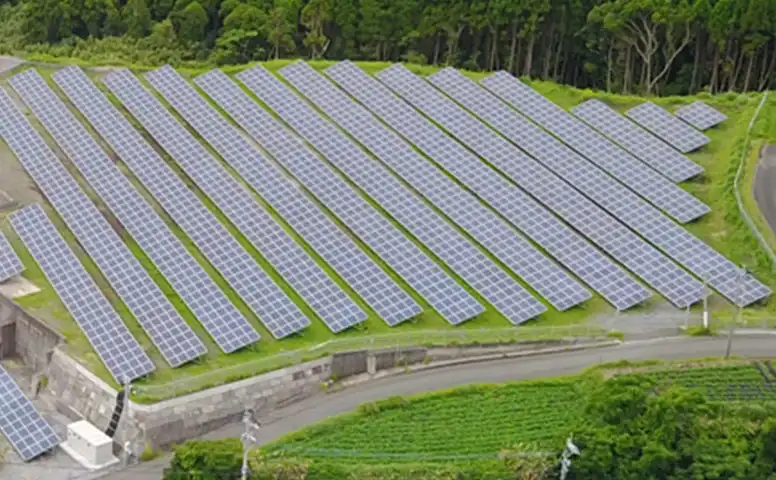 ミタルダ・イクシア 頴娃御領の太陽光発電設備 写真1