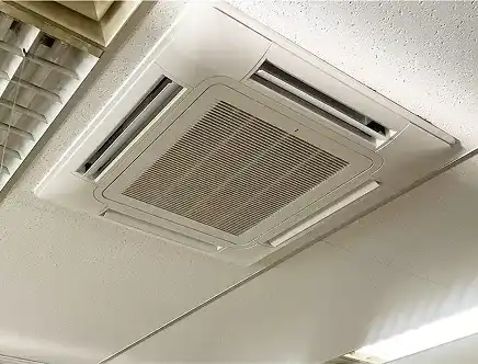 天井カセット形業務用エアコン室内機