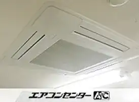 福祉施設で入替した天井カセット4方向8馬力ツインの事例写真