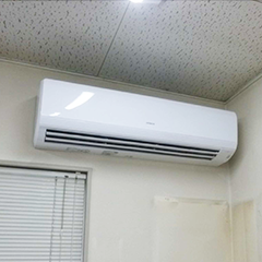 壁掛形 業務用エアコン