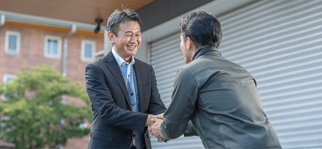 工事店とお客様の様子
