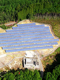 太陽光発電所の設置事例写真2
